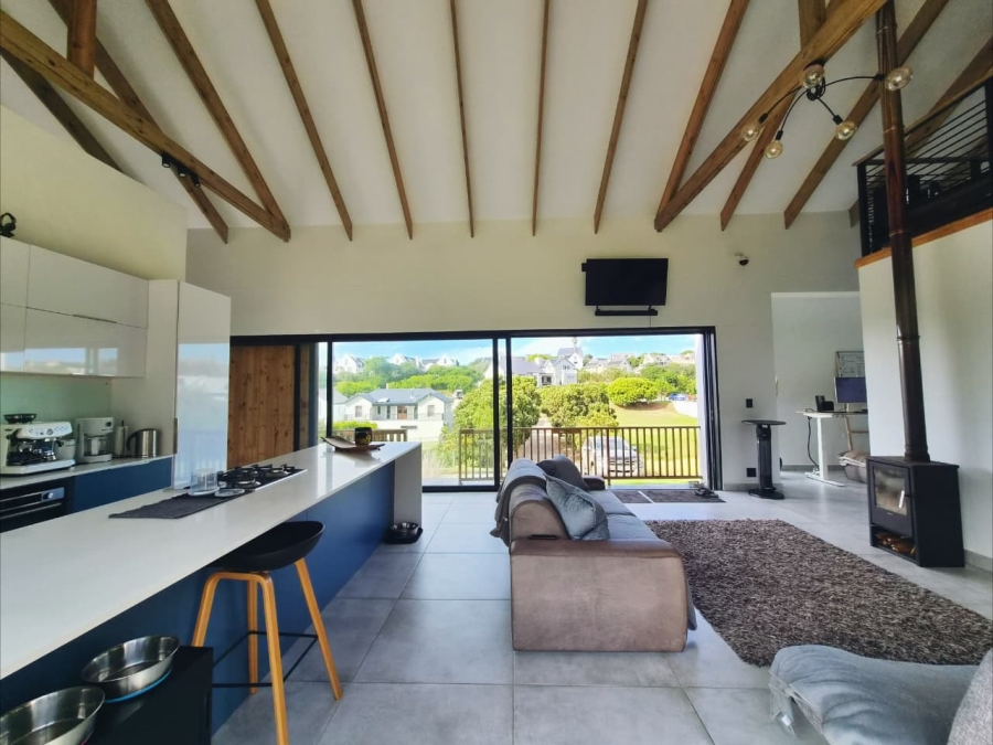 2 Bedroom Property for Sale in Stilbaai Wes Western Cape